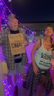 Costumes are next level!😂
The Boozy Backwoods Bash is in full swing on The Patio LIVE from Wahoo’s on Eastern
@pop40band 🎃